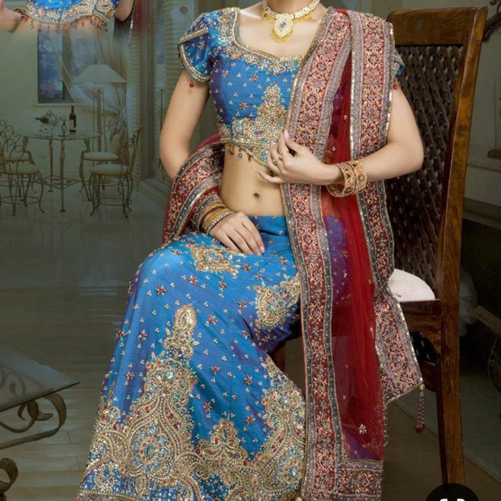 UtsavFashion Blue Raw Silk Lengha Choli w/Dupatta